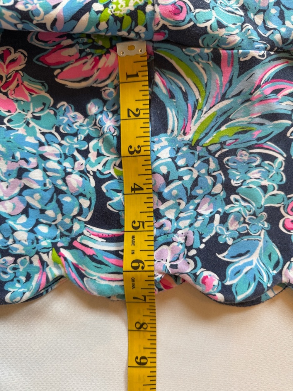 Lilly Pulitzer Buttercup Knit Shorts High Tide Navy Pineapple Paradise Size 12 - Picture 9 of 13